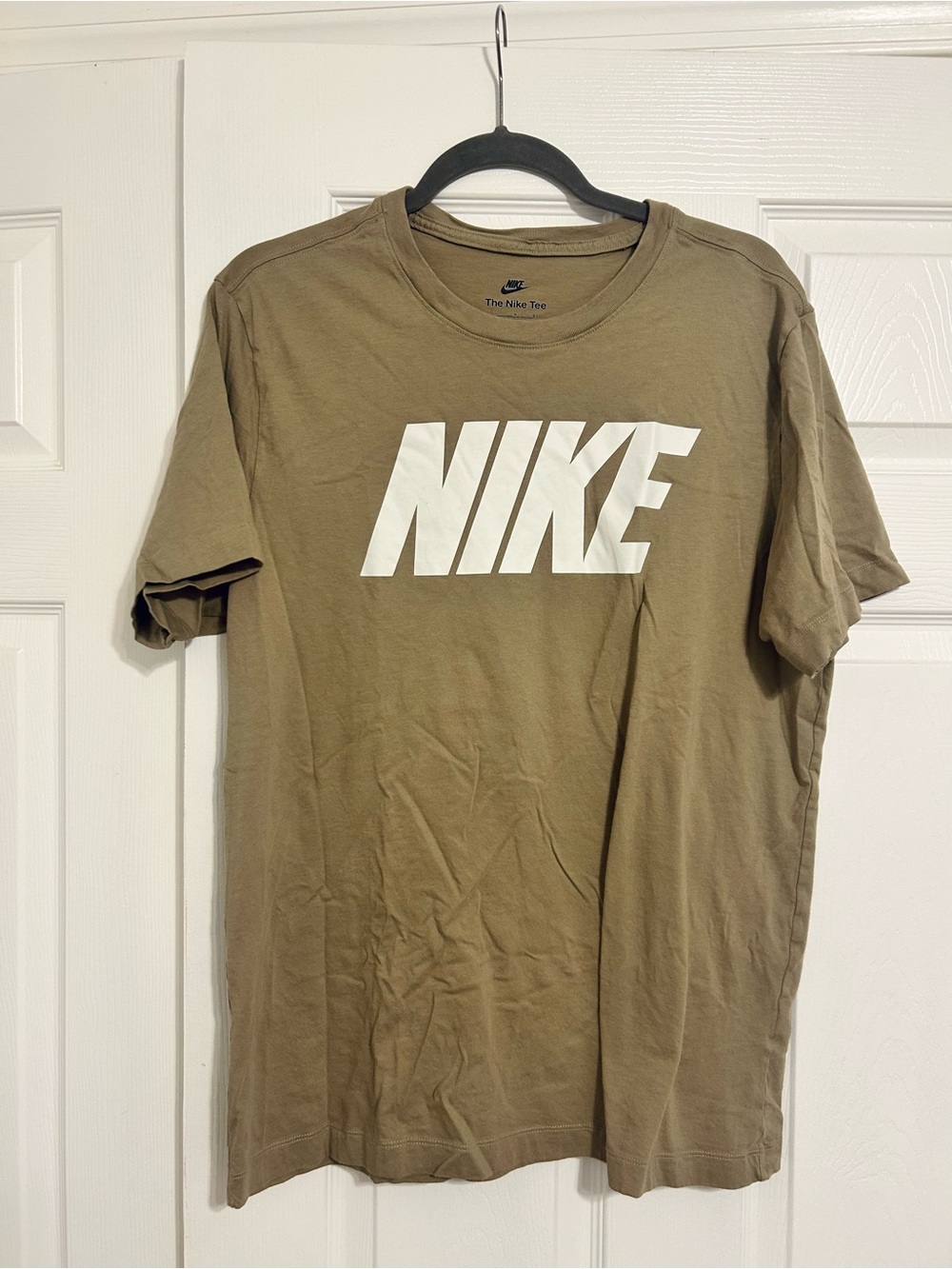 Men’s Tan Nike Tee